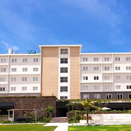 Montana Premier Senggigi Hotel Kültér fotó