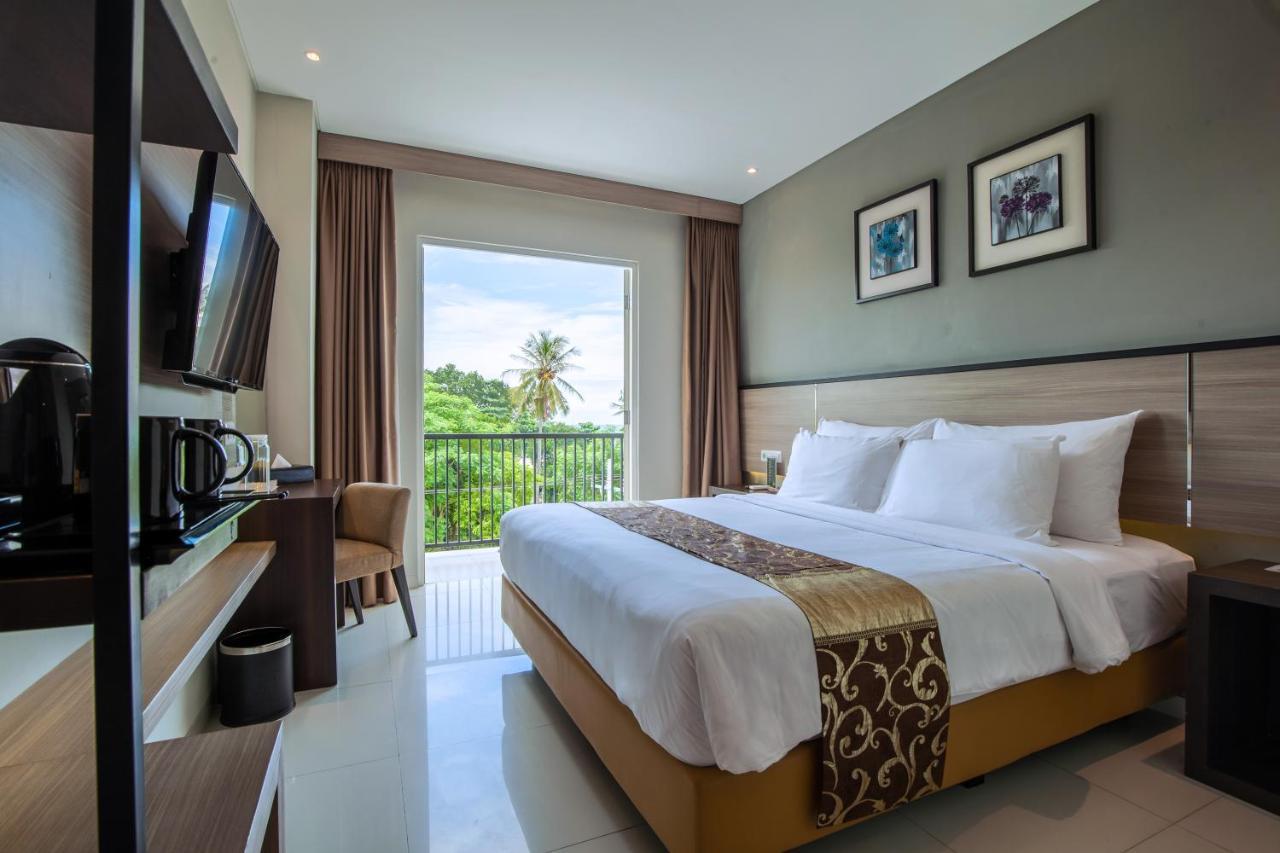 Montana Premier Senggigi Hotel Kültér fotó
