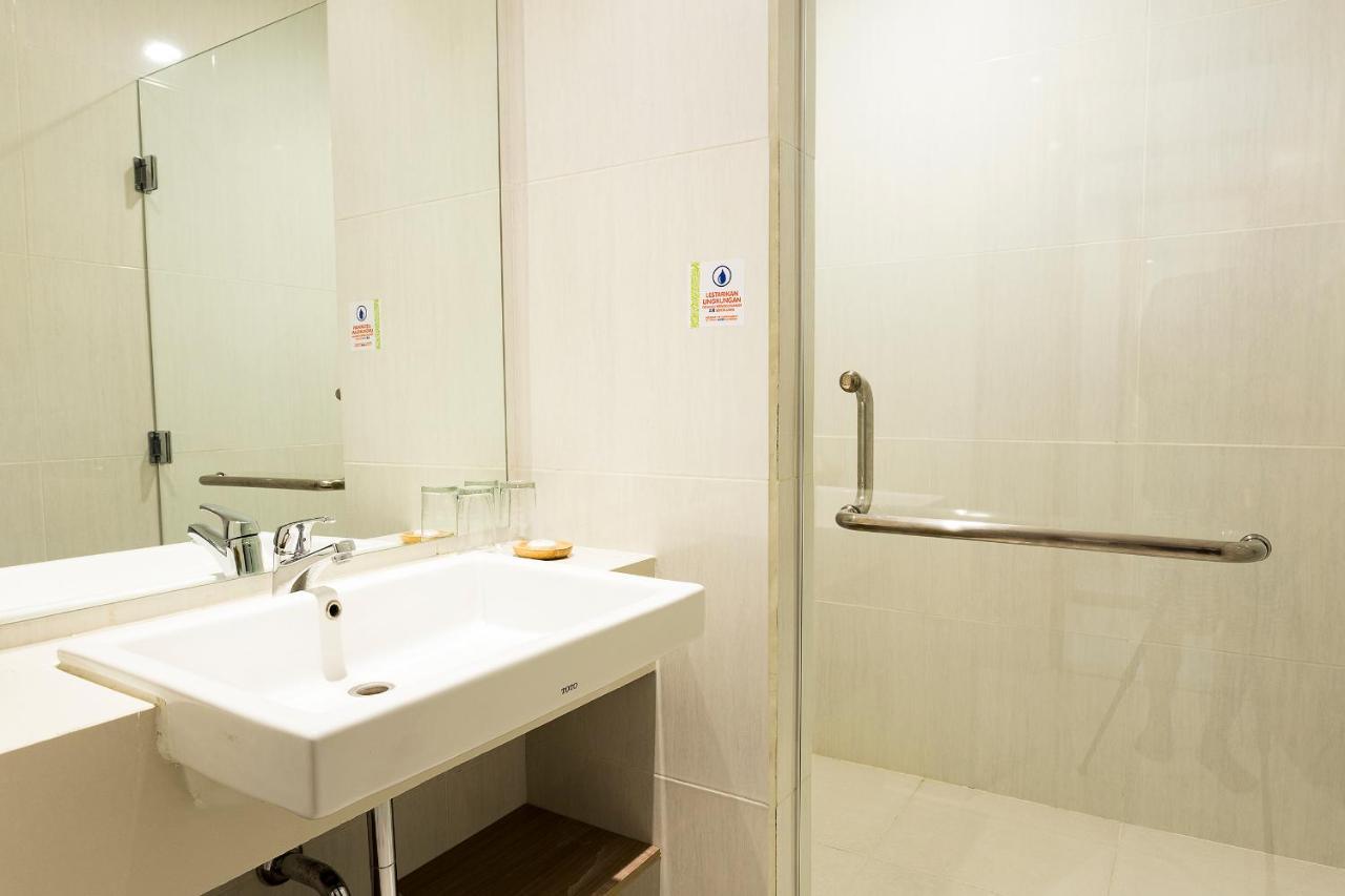 Montana Premier Senggigi Hotel Kültér fotó