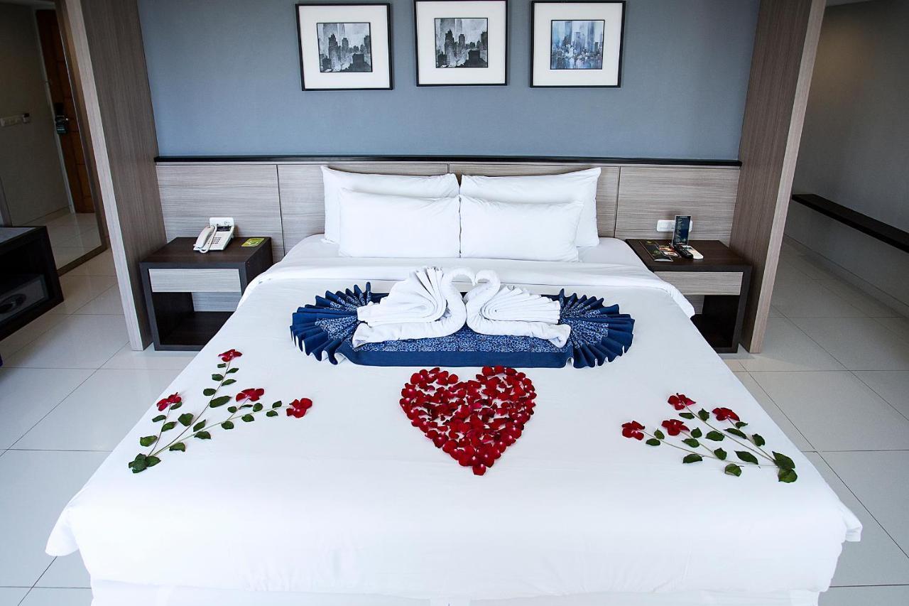 Montana Premier Senggigi Hotel Kültér fotó